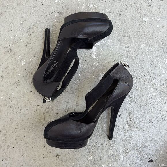 Yves Saint Laurent Women's Black Leather T Strap Heels - Picture 3 of 8